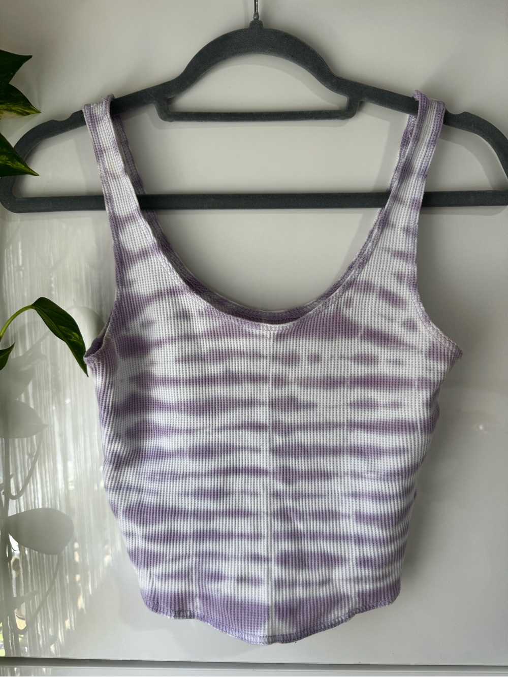 PacSun Lavender & White Tie-Dye Ribbed Tank